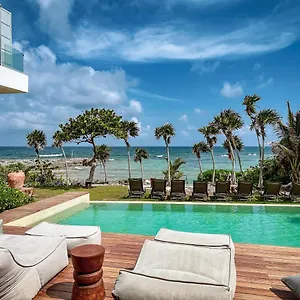 15 Minutes From - Siete Gotas Hotel